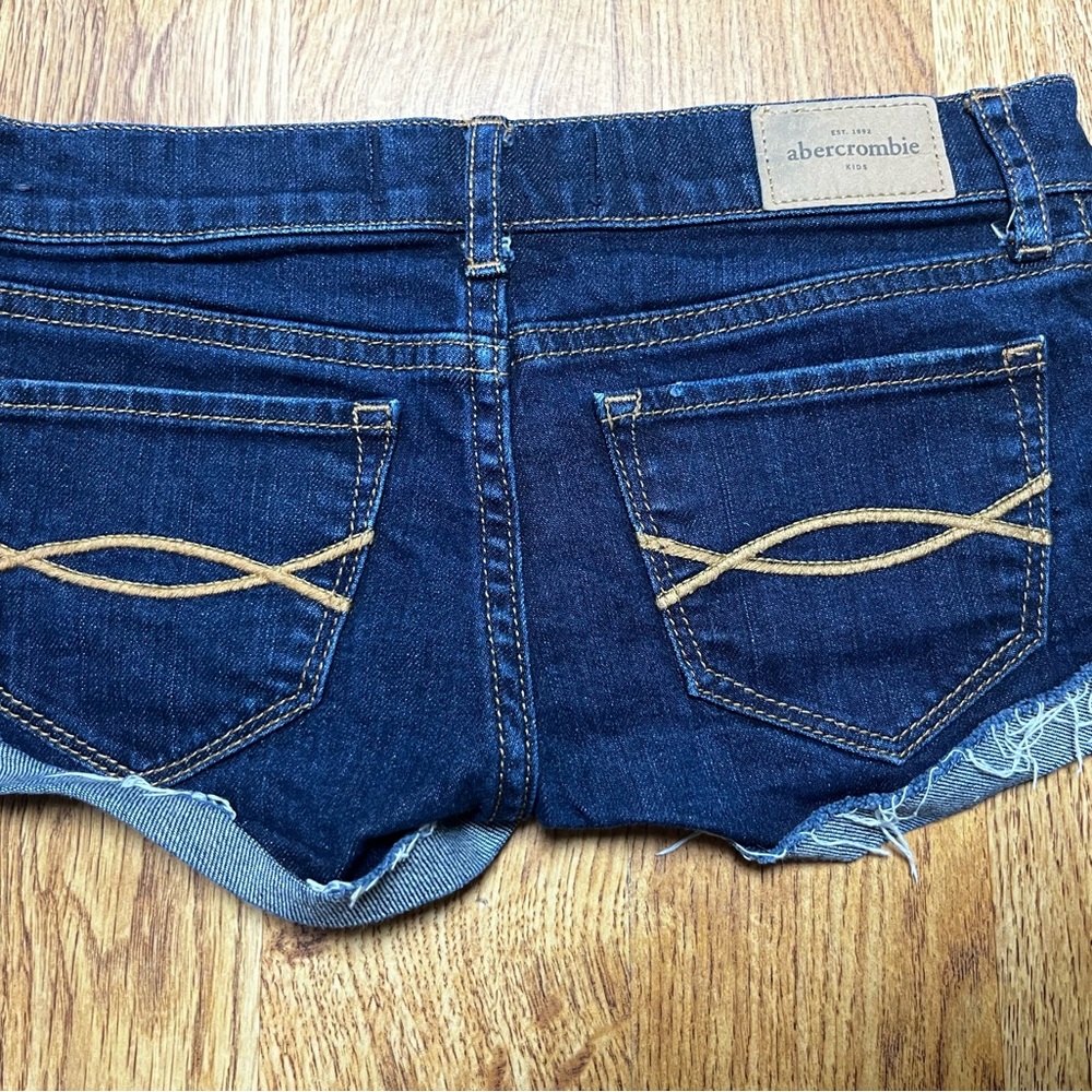 Abercrombie Shorts - Picture 5 of 5